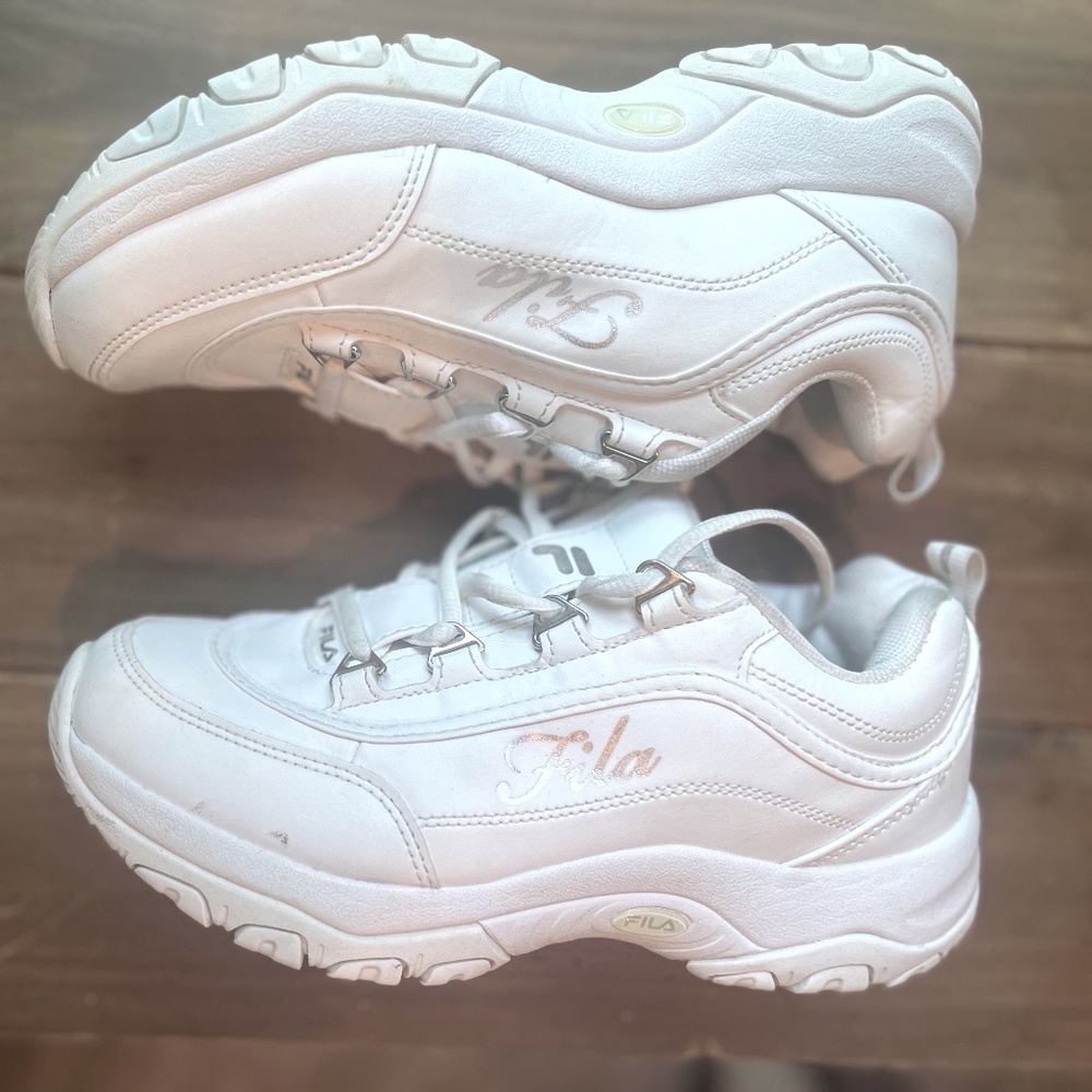 Fila Disruptor White Sneakers size 6.5 women's/4.5 youth